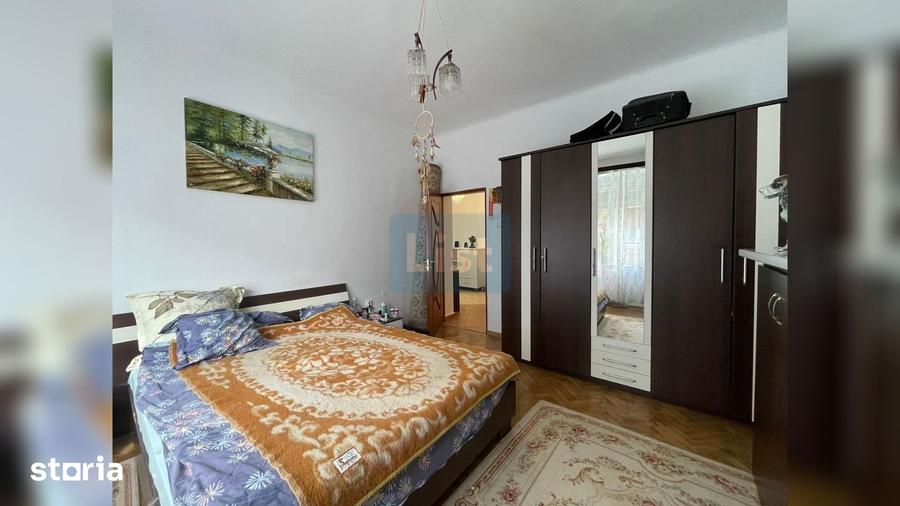 Casă cu 3 camere decomandat cu Teren 190 Mp în Muncitoresc