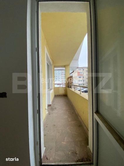 Casa de vanzare, cu 7 camere, 390 mp - Versatila si Centrala!