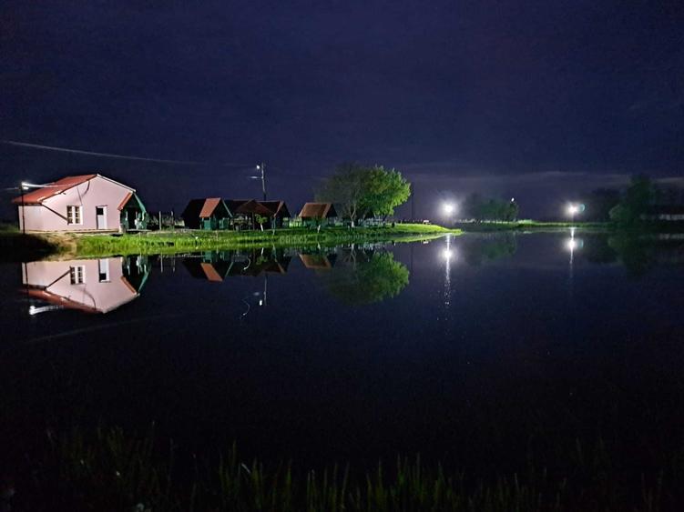 Teren de 20150 mp, în Traian