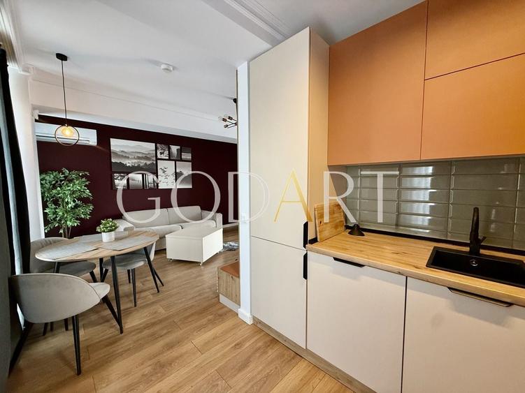 Apartament cu 2 camere decomandat, mobilat în 13 Septembrie