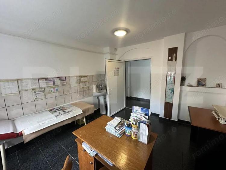 Apartament cu 3 camere decomandat în Micro 17