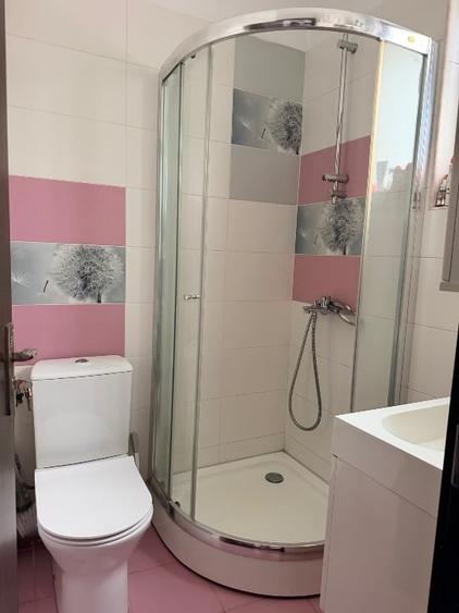 Apartament cu 3 camere decomandat, mobilat în Fundeni