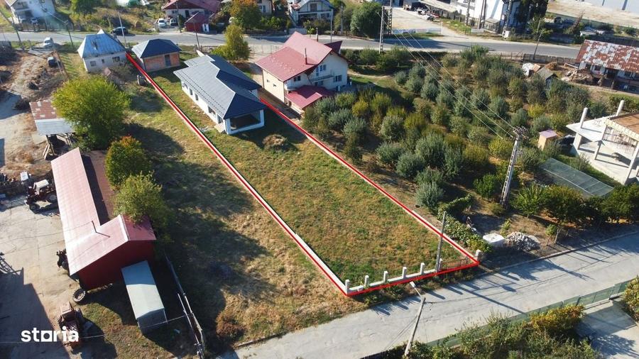 Casă cu 4 camere în Nord