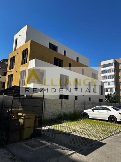 Apartament cu 2 camere semidecomandat în Sud