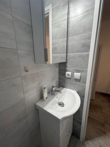 Garsonieră decomandată în Exterior Vest