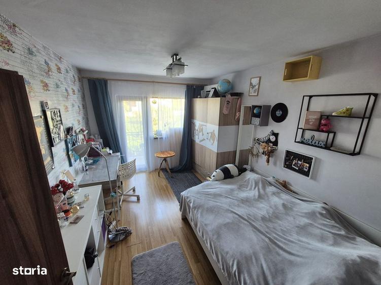 Casă cu 4 camere cu Teren 247 Mp în Central