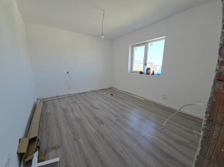 Casă individuală cu 3 camere cu Teren 356 Mp în Berceni