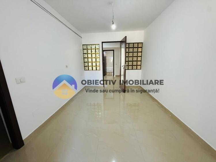 Apartament cu 4 camere decomandat în Dărmănești
