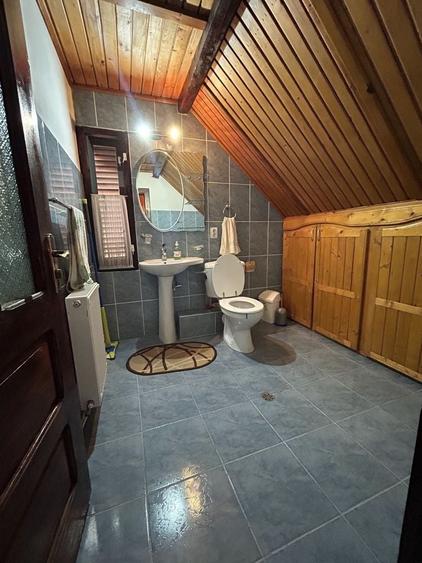 Casă cu 4 camere în Predeluț