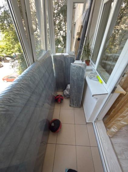 Apartament cu 3 camere semidecomandat în Mărășești