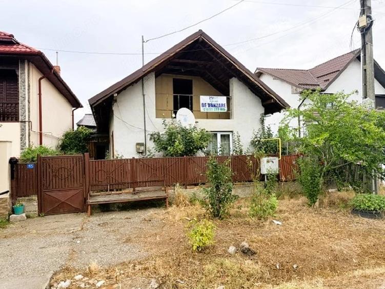 Casă cu Teren 600 Mp în Slătioara