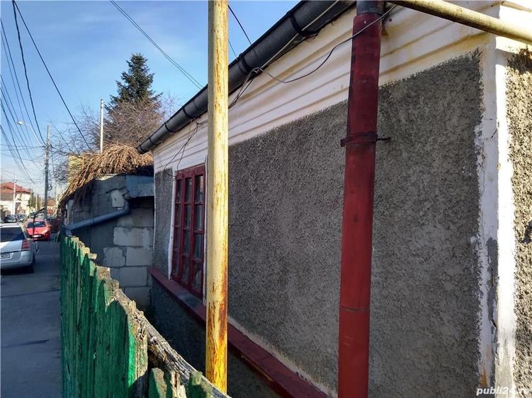 Casă cu 3 camere cu Teren 157 Mp în Andronache
