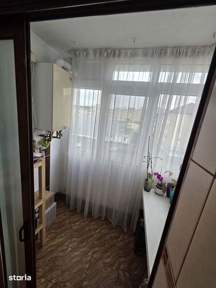 Apartament cu 3 camere, mobilat în Central