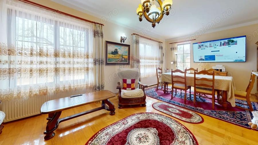 Casă cu 3 camere cu Teren 10331 Mp în Sohodol
