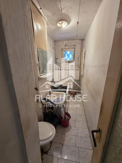 Apartament cu 3 camere nedecomandat în Govândari