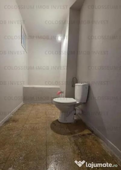 Apartament cu 2 camere semidecomandat în Centrul Civic