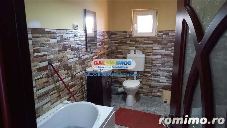 Casă cu 7 camere cu Teren 359 Mp în 1 Mai