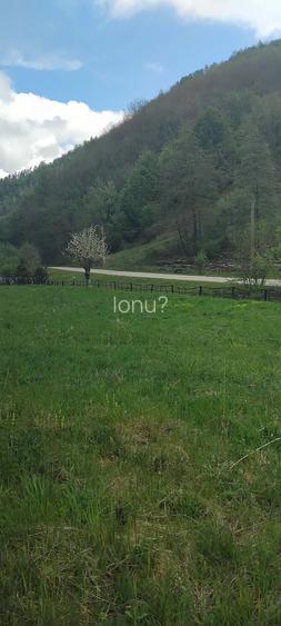 Vand Teren intravilan in Comuna Buce? ( Sat . Stanija ),Sup.1727 mp