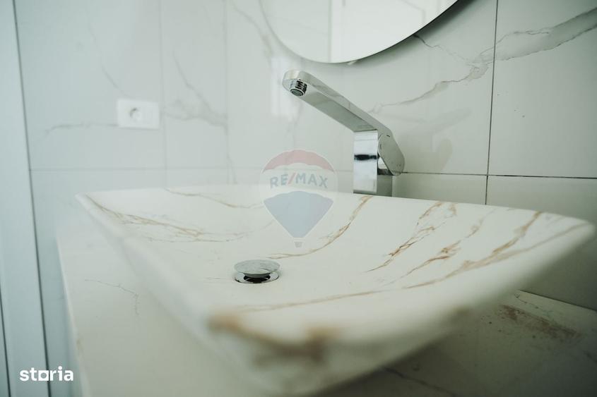 Casă cu 4 camere în Central