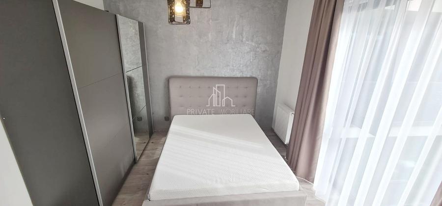 Apartament cu 3 camere decomandat în Tudor
