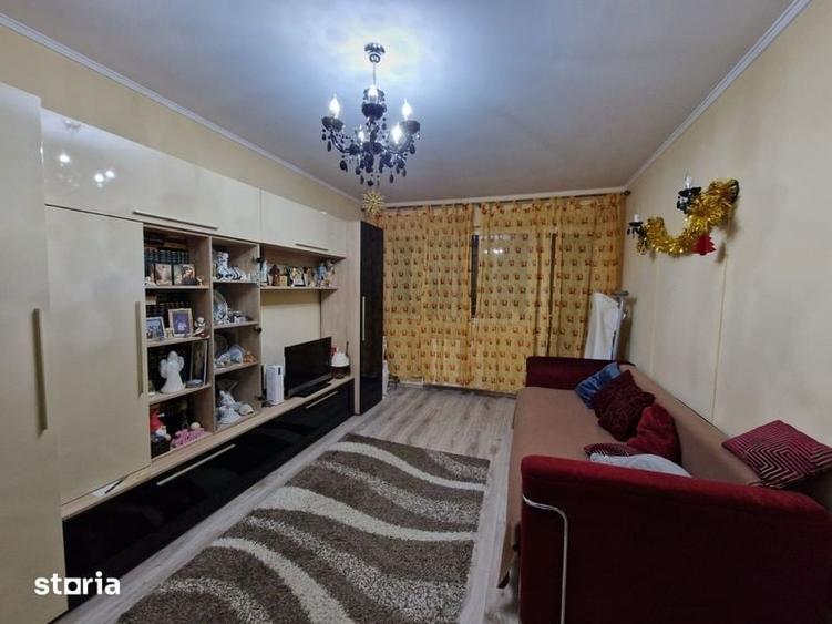 Apartament cu 2 camere decomandat în Vest