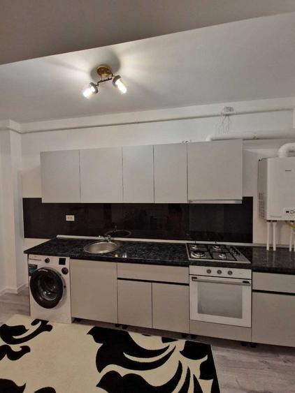 Apartament cu 2 camere semidecomandat în Exterior Vest