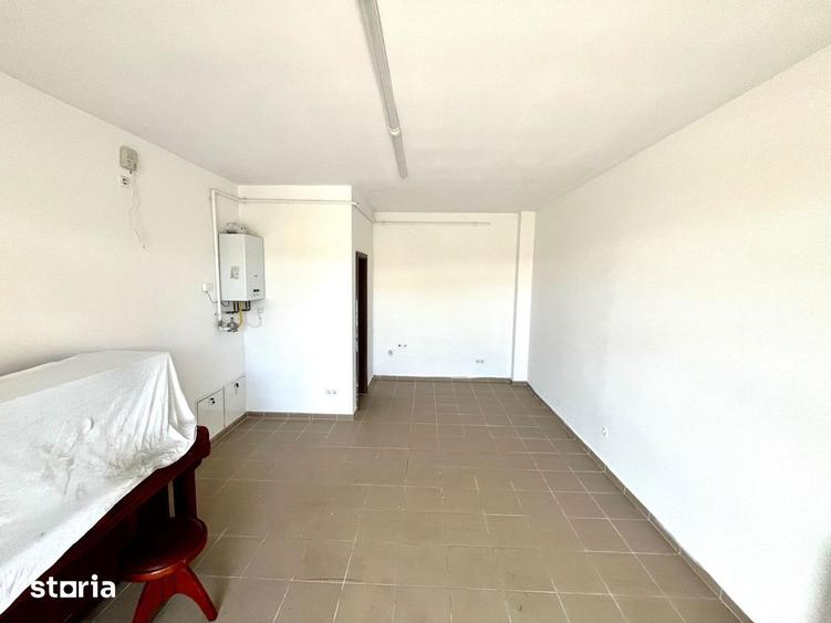 Spațiu comercial, de 23 mp, în Central