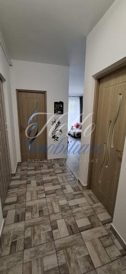 Apartament cu 2 camere decomandat în Florești
