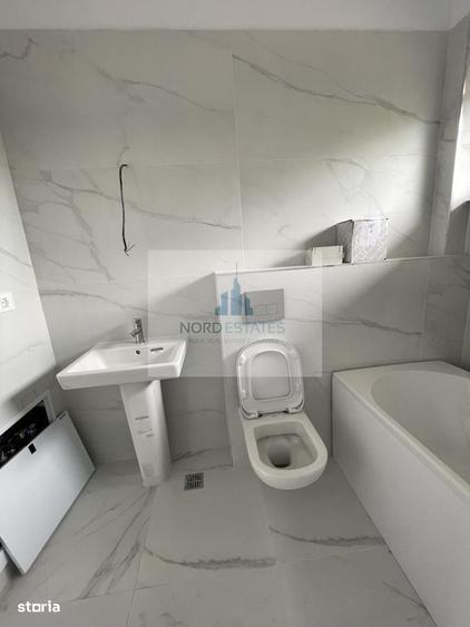 Casă cu 4 camere cu Teren 250 Mp în Central