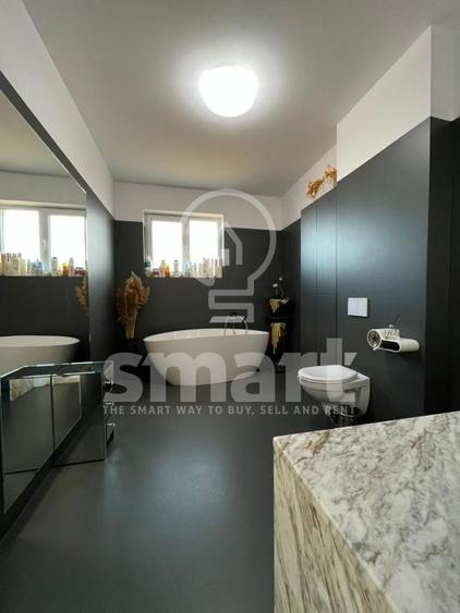 Apartament cu 3 camere decomandat, mobilat în Bună Ziua