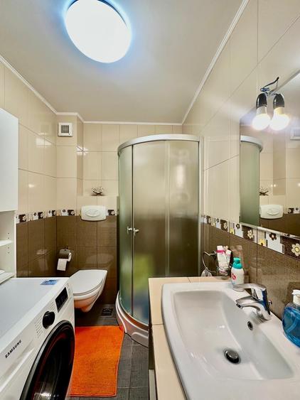 Duplex cu 6 camere cu Canalizare în Pipera