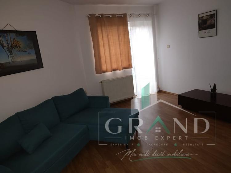 Casă individuală cu 3 camere cu Canalizare în Jucu de Mijloc