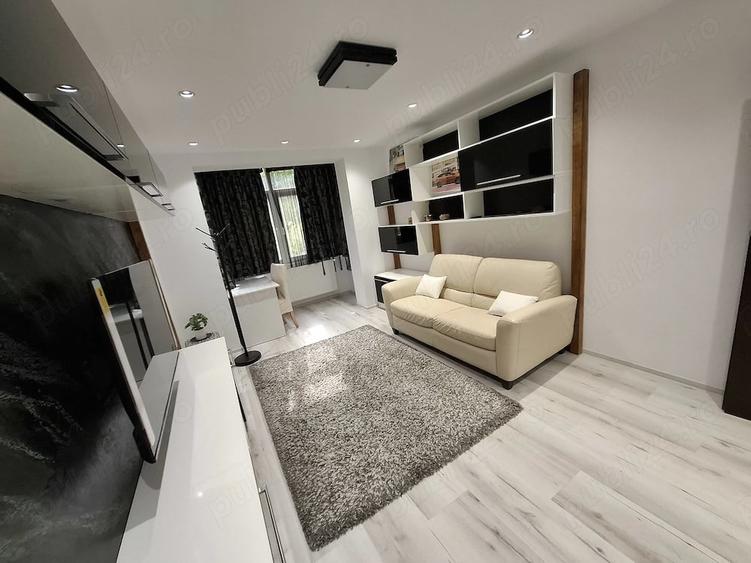 Bd. Bucuresti (zona bd. Unirii) apartament 2 camere, bloc de caramida, finisat recent - 1