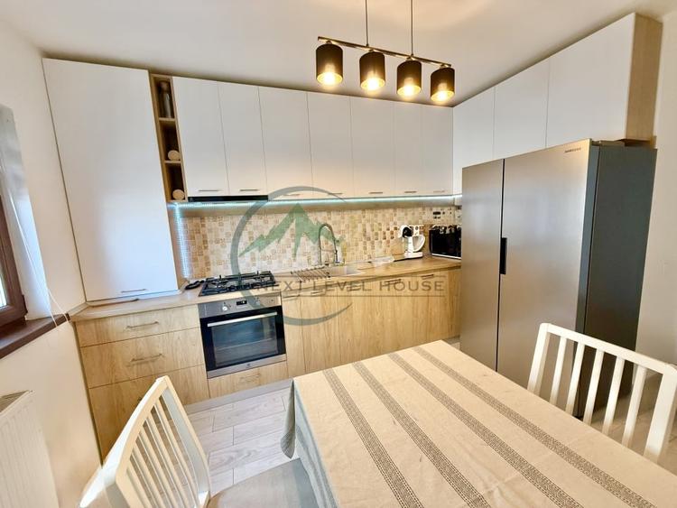 Apartament cu 3 camere decomandat, mobilat în Sânpetru
