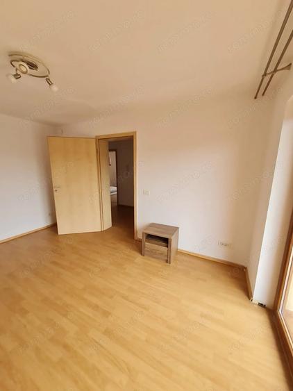 Casă cu 4 camere cu Teren 500 Mp în Ghiroda