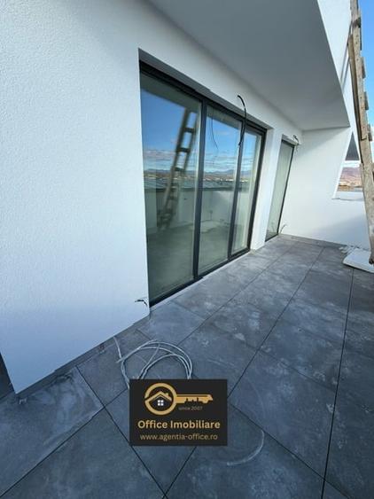 Apartament cu 3 camere în Vasile Alecsandri