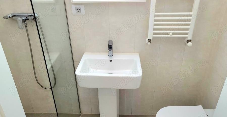 Apartament cu 3 camere decomandat, mobilat în Sisești