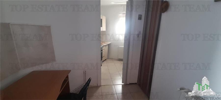 Apartament cu 2 camere nedecomandat în Mărășești