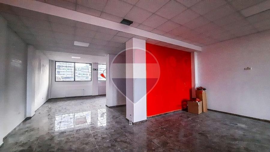 Spațiu comercial, de 94 mp, în Militari