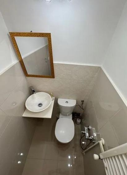 Apartament cu 2 camere decomandat în Vatra Luminoasă