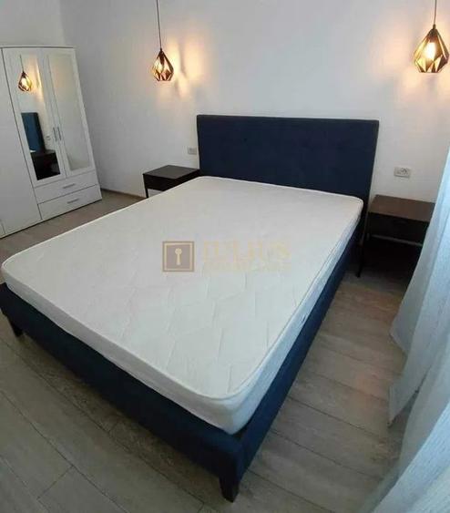 Apartament cu 2 camere semidecomandat în Girocului