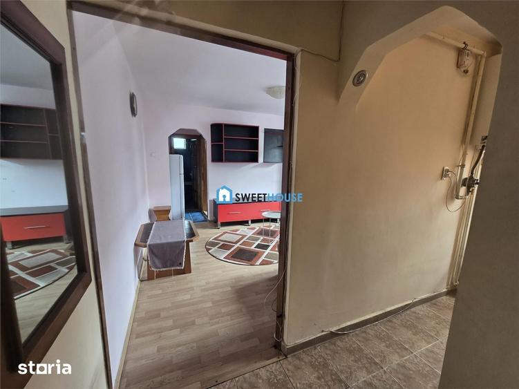 Apartament cu 2 camere semidecomandat în Central