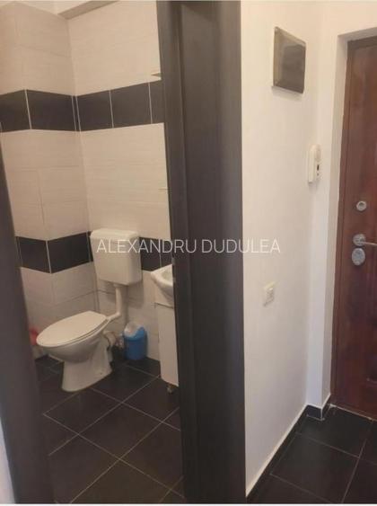 46500euro -garsoniera 32mp centrala proprie- bloc 2013