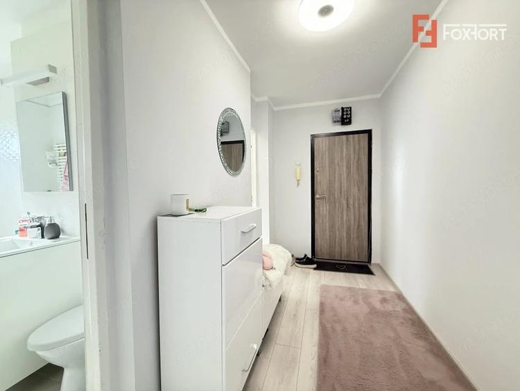 Garsonieră decomandată în Complex Studențesc