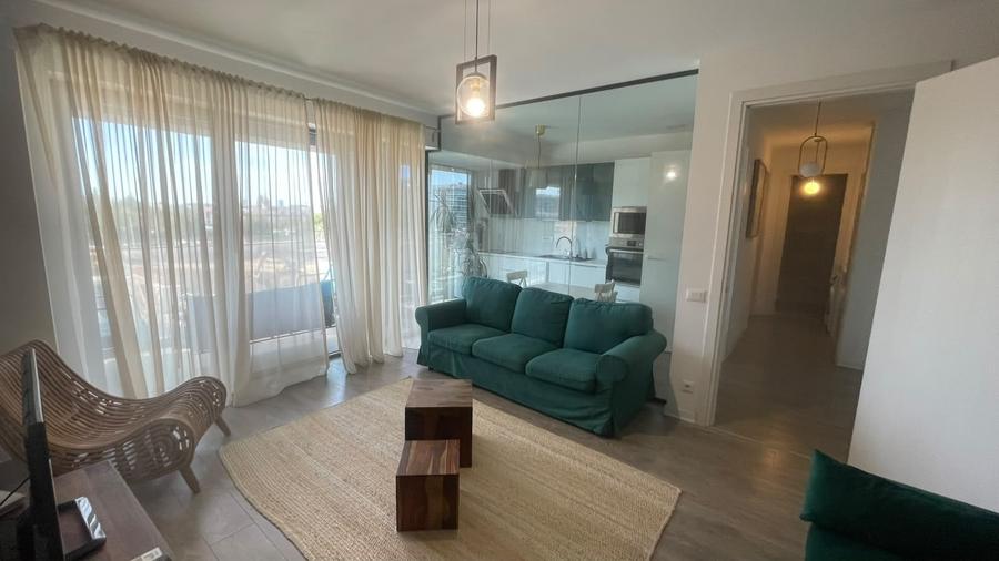 Apartament cu 2 camere decomandat, mobilat în Aviației