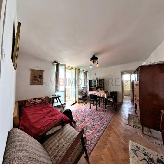 Apartament cu 2 camere semidecomandat în Gara de Nord