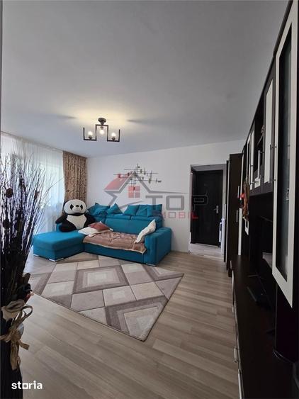 Apartament cu 2 camere semidecomandat în Mircea cel Bătrân
