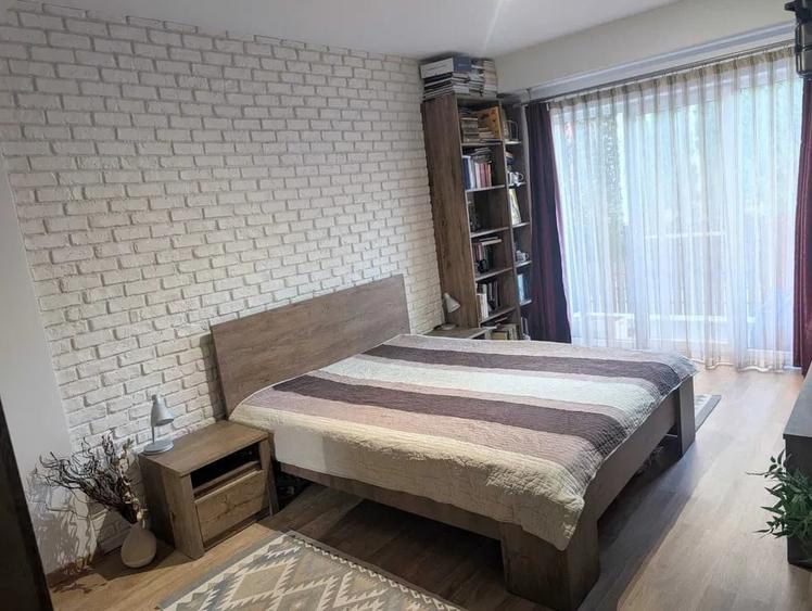 Apartament cu 2 camere decomandat, mobilat în Florești