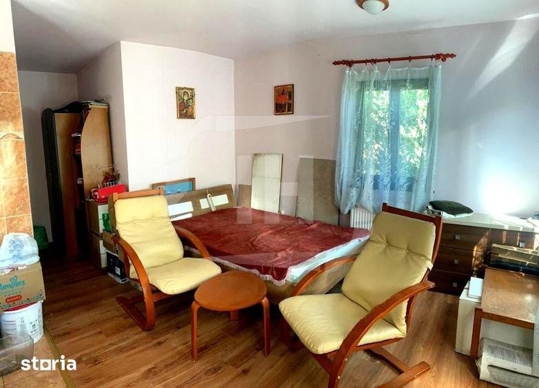 Casă cu 4 camere cu Teren 1257 Mp în Central
