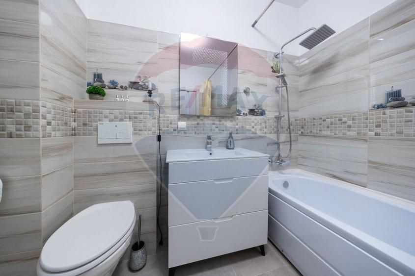 Apartament cu 2 camere decomandat, mobilat în Central